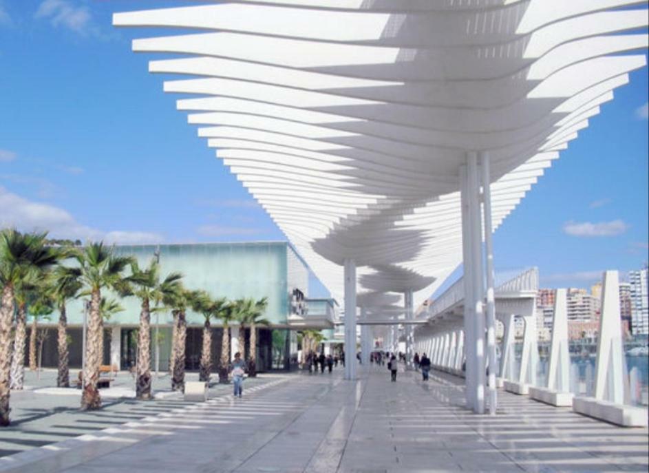Malaga Center Beach ภายนอก รูปภาพ